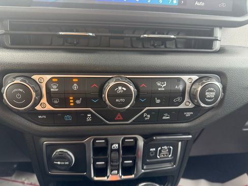 New 2025 Jeep Wrangler Unlimited Sport S 4xe w/ Convenience Group AWD/4WD image 19