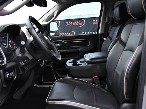 Used 2024 RAM 2500 Laramie image 21