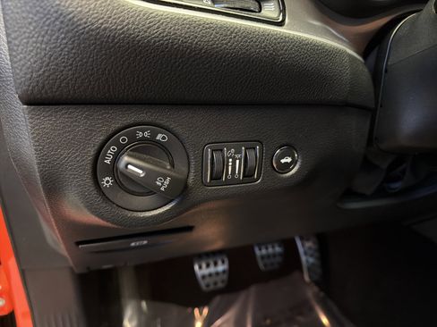 Used 2022 Dodge Challenger R/T w/ Blacktop Package image 14