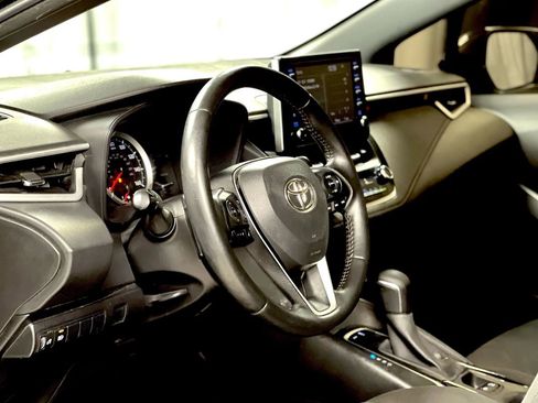 Used 2020 Toyota Corolla SE FWD image 16