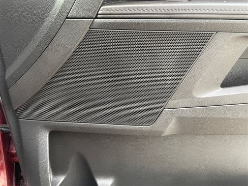 Used 2016 Chevrolet Equinox LT w/ Convenience Package image 49