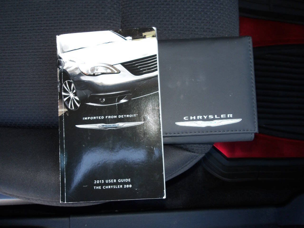 Used 2013 Chrysler 200 LX FWD image 23