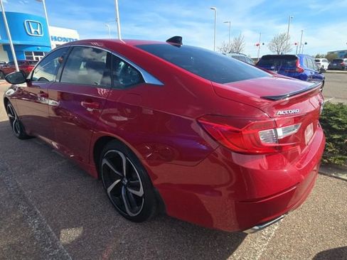 Used 2021 Honda Accord Sport image 11