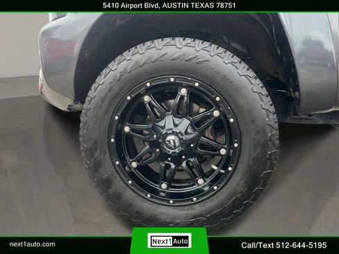 Used 2015 Toyota Tacoma PreRunner w/ SR5 Package RWD image 35
