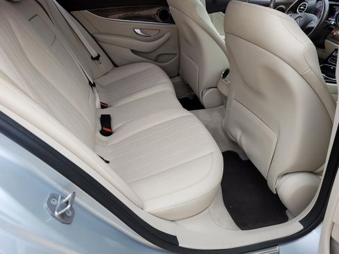 Used 2018 Mercedes-Benz E 300 image 11