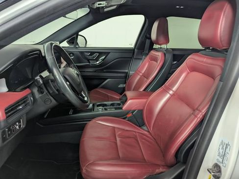 Used 2023 Lincoln Corsair Reserve w/ Equipment Group 202A image 10