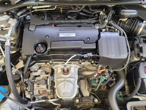 Used 2016 Honda Accord EX-L image 30