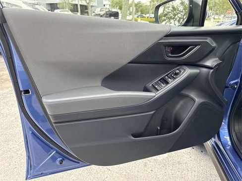 Certified 2025 Subaru Crosstrek 2.0i Premium image 13