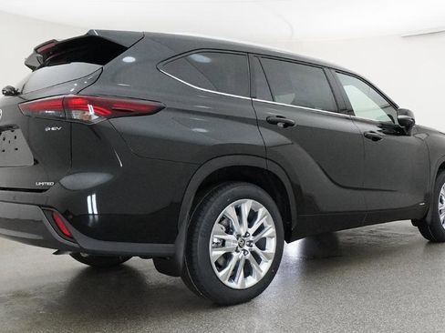 New 2026 Toyota Highlander Limited AWD/4WD image 28