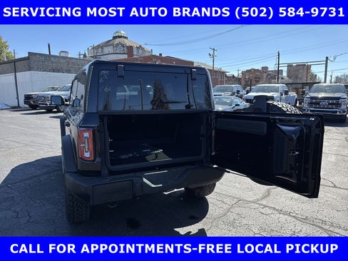 New 2025 Ford Bronco Outer Banks image 13