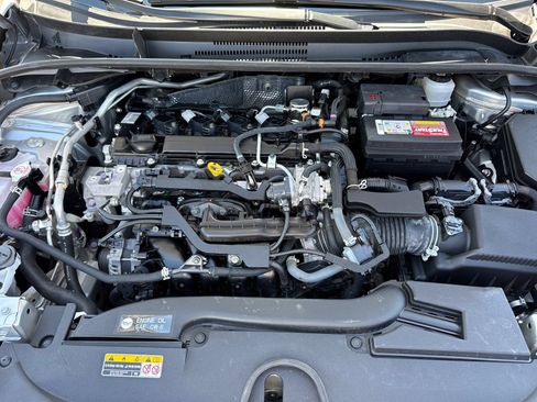 Used 2024 Toyota Corolla LE FWD image 7