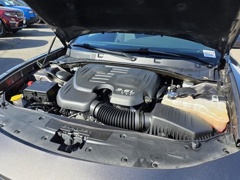 Certified 2022 Dodge Charger SXT RWD image 17