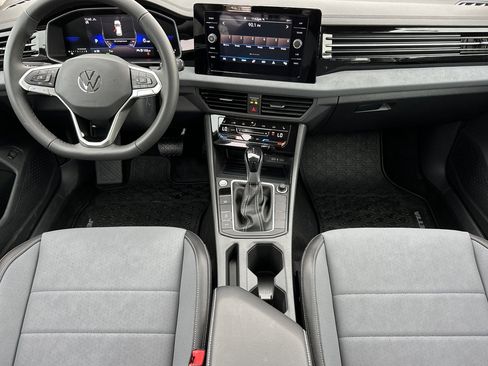 New 2026 Volkswagen Jetta SE image 12