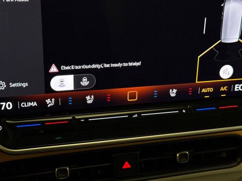 New 2025 Volkswagen ID. Buzz 1st Edition image 20