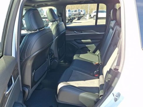 New 2026 Jeep Grand Cherokee 4WD image 5