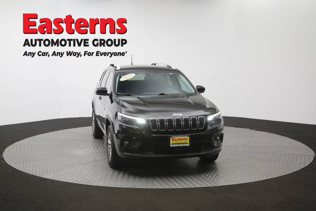 Used 2021 Jeep Cherokee Latitude Plus AWD/4WD image 52