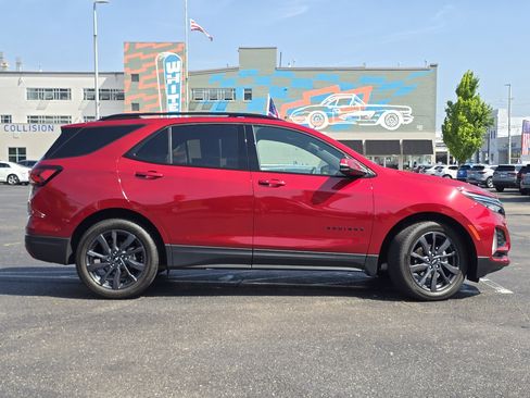 Certified 2023 Chevrolet Equinox RS w/ RS Leather Package FWD image 25