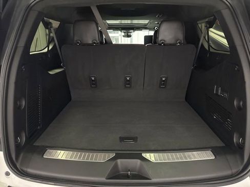 Used 2025 GMC Yukon XL Denali Ultimate image 23