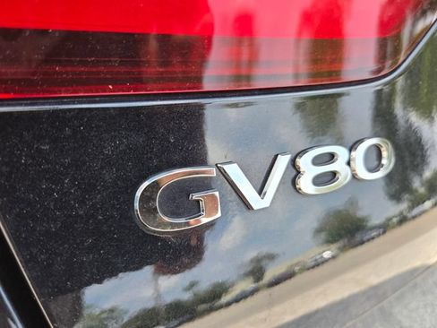 Used 2025 Genesis GV80 3.5T e-SC AWD/4WD image 17