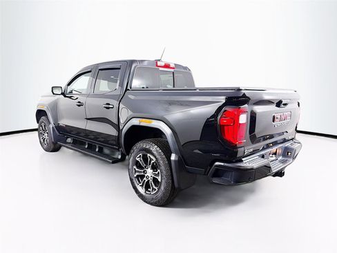 Used 2024 GMC Canyon AT4 w/ Technology Package image 5