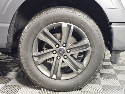 Used 2021 Ford F150 Lariat w/ Equipment Group 502A High image 9