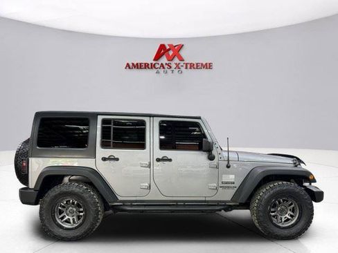 Used 2017 Jeep Wrangler Unlimited Sport w/ Quick Order Package 24S AWD/4WD image 7