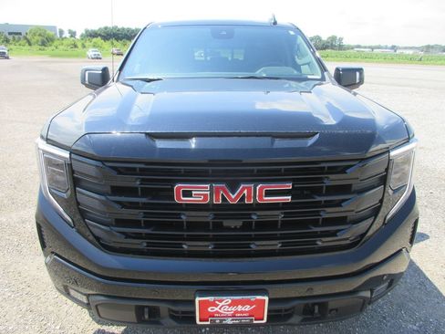 New 2026 GMC Sierra 1500 Elevation w/ Elevation Premium Package AWD/4WD image 13