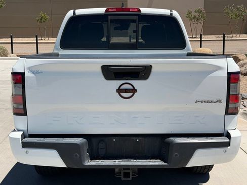 Used 2022 Nissan Frontier Pro-X RWD image 7