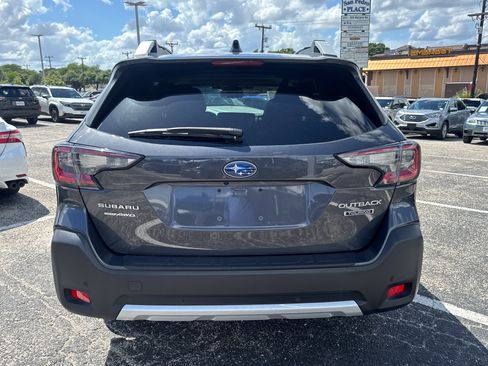 Certified 2024 Subaru Outback Touring AWD/4WD image 4