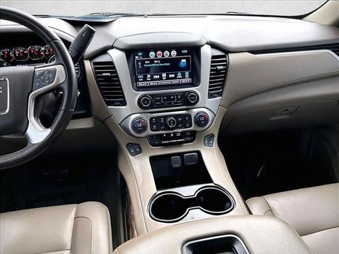 Used 2020 GMC Yukon SLT RWD image 8