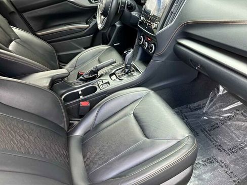 Used 2023 Subaru Crosstrek 2.5i Limited AWD/4WD image 18