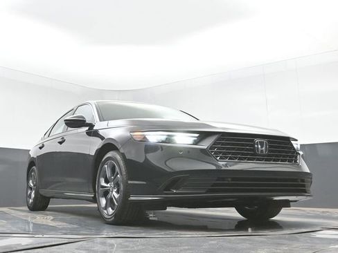 New 2026 Honda Accord EX-L image 36