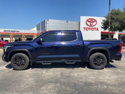 Used 2025 Toyota Tundra SR5 RWD image 8