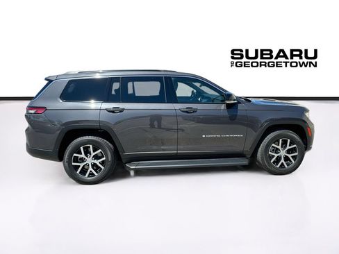 Used 2025 Jeep Grand Cherokee L Limited w/ Luxury Tech Group II AWD/4WD image 8