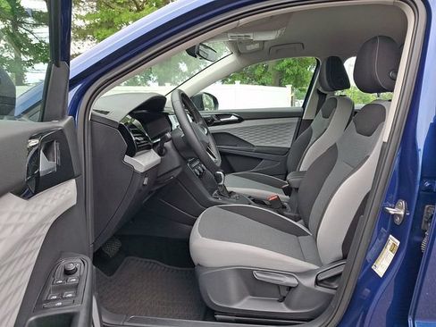Certified 2024 Volkswagen Taos S FWD image 13