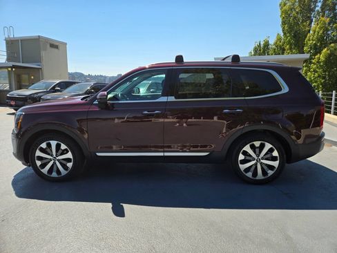 Used 2020 Kia Telluride S w/ S 8 Passenger Seating Package AWD/4WD image 6
