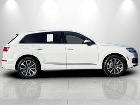 Used 2017 Audi Q7 3.0T Premium Plus image 8