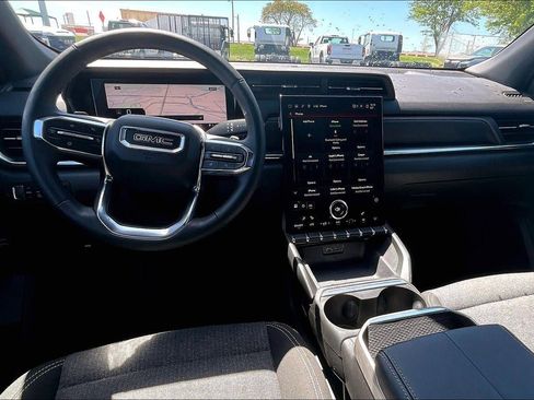 Used 2025 GMC Terrain Elevation AWD/4WD image 15