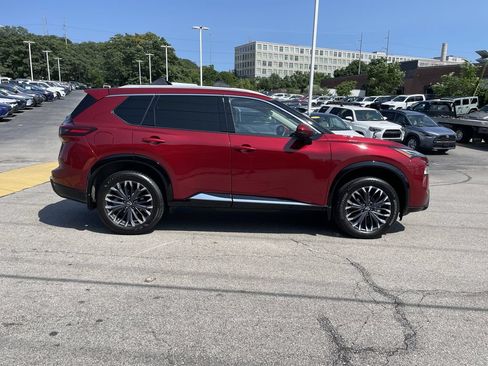 Used 2026 Nissan Rogue Platinum w/ Platinum Premium Package AWD/4WD image 7