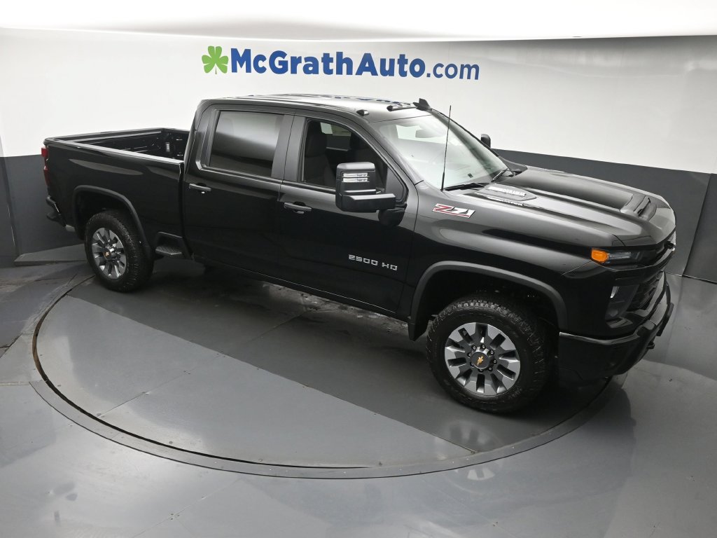 New 2026 Chevrolet Silverado 2500 Custom w/ Custom Value Package AWD/4WD image 3