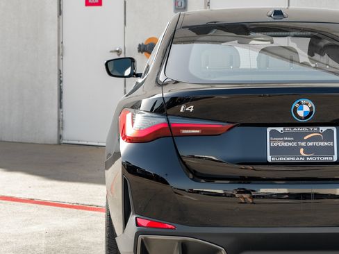 Used 2024 BMW i4 eDrive35 RWD image 54