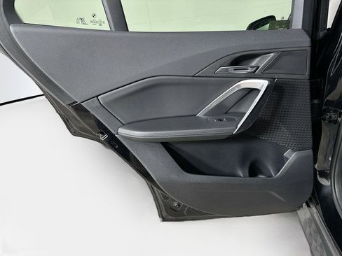 Used 2025 BMW X2 xDrive28i image 26