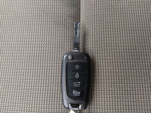 Used 2019 Hyundai Accent SEL FWD image 32