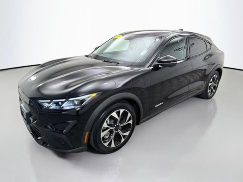 Used 2025 Ford Mustang Mach-E Select RWD image 3
