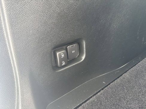 Used 2022 Ford Edge Titanium w/ Equipment Group 301A image 14