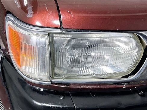 Used 1999 Nissan Pathfinder XE RWD image 34