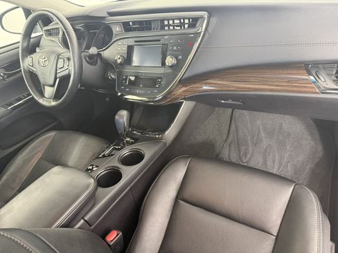 Used 2015 Toyota Avalon XLE Premium FWD image 11