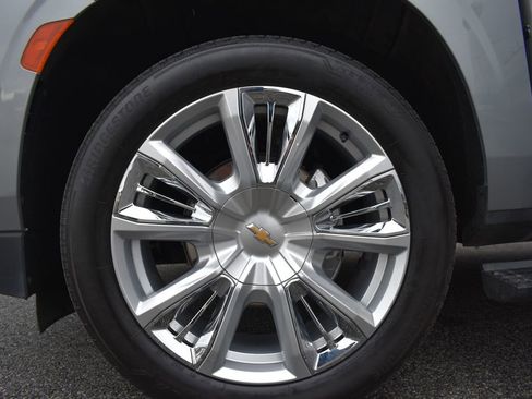 Certified 2023 Chevrolet Suburban High Country w/ Premium Package 2 image 31