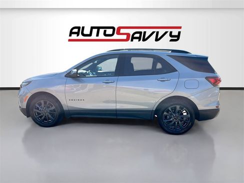 Used 2024 Chevrolet Equinox RS w/ LPO, Floor Liner Package image 4