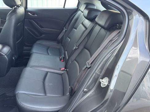 Used 2018 MAZDA MAZDA3 Touring image 30